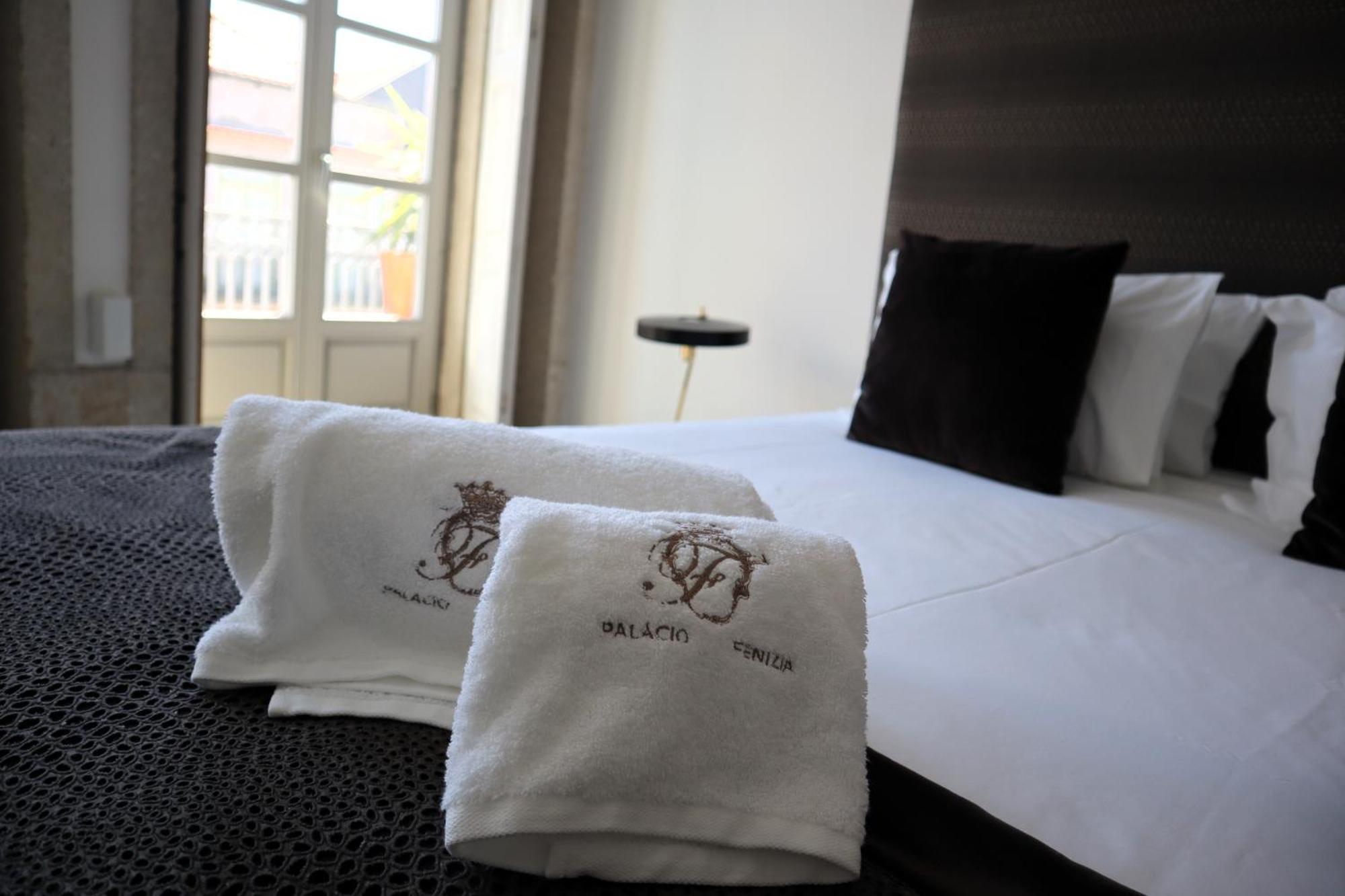 Palacio Fenizia Lux Apartments Porto Room photo